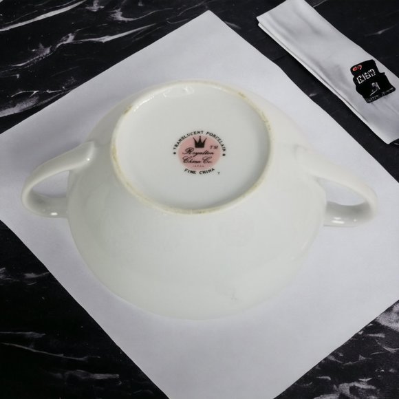 Royalton Fine China Sugar Bowl" Golden Elegance" Translucent Porcelain Japan - Picture 4 of 8